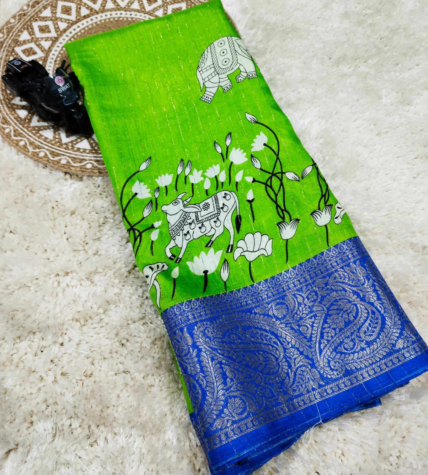 Pure Dola Gomatha Jari Checks Digital Sarees