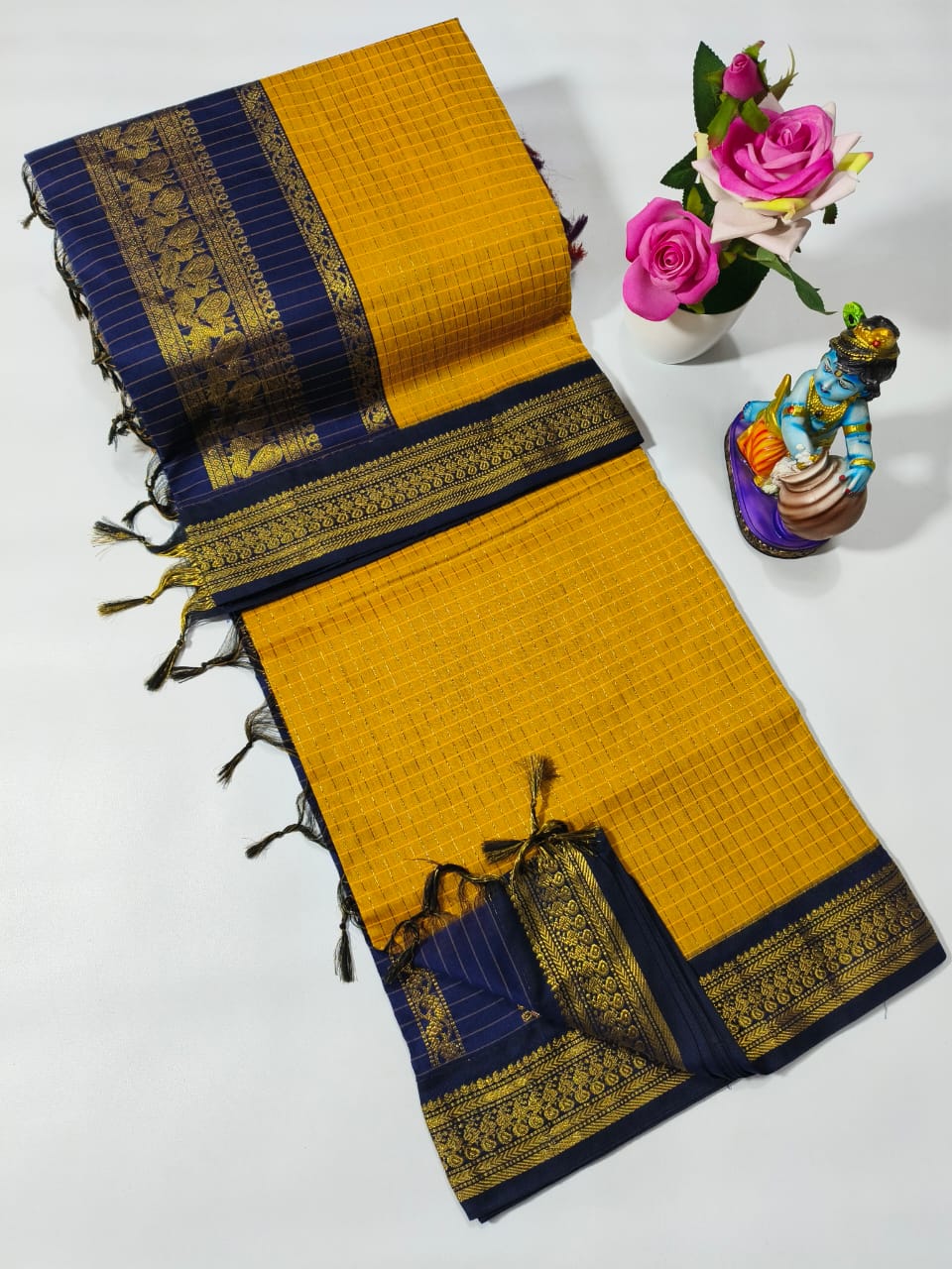 Checked Kalyani cotton saree/Lata Gadwal Paithani