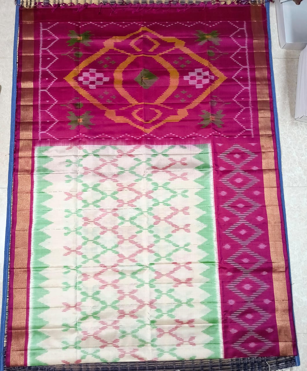 Ikkat Pochampally Pure Silk Saree