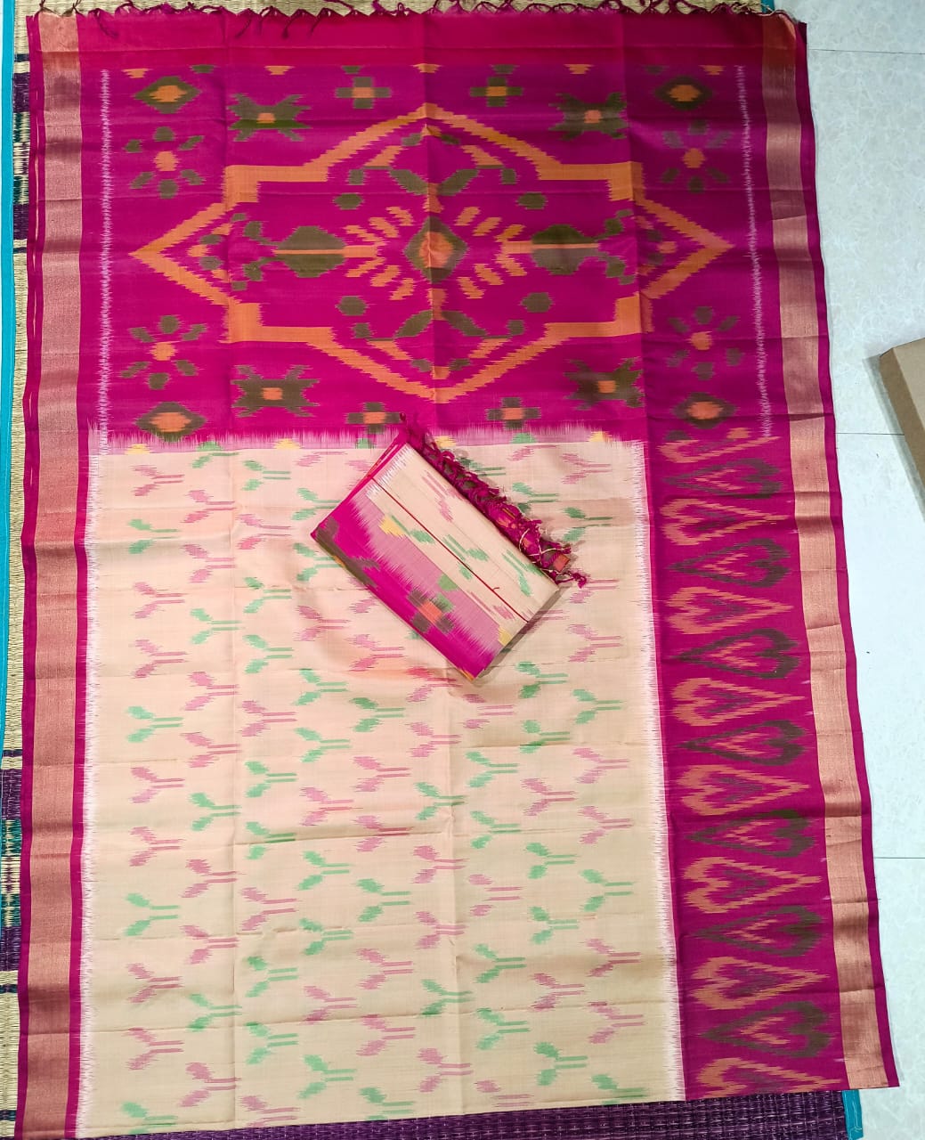 Ikkat Pochampally Pure Silk Saree