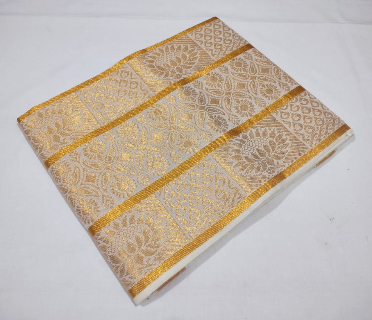 Kerala Cotton Saree