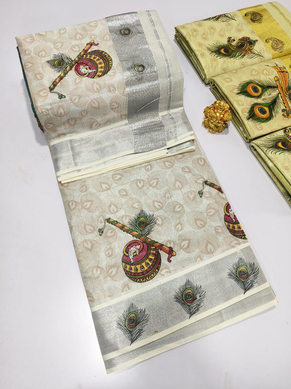 Special Mural Painted Kerala Tissue Kasavu Saree